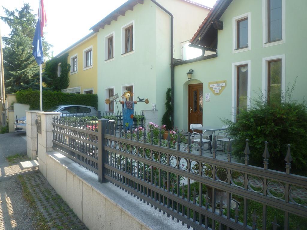 Gartenpension Prosl Vienna Exterior photo